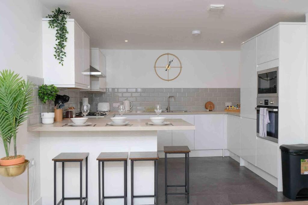 Garden Of Eden 1 Bedroom Flat In Fishponds Bristol Kültér fotó